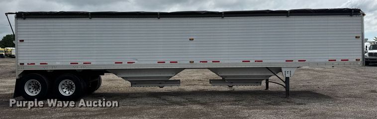 image for item EQ1456 2011 Timpte grain trailer