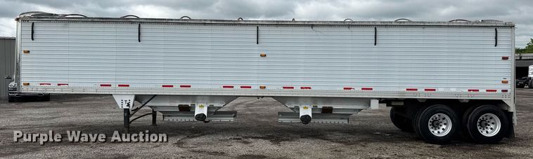 image for item EQ1456 2011 Timpte grain trailer