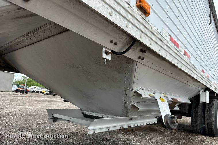 image for item EQ1456 2011 Timpte grain trailer
