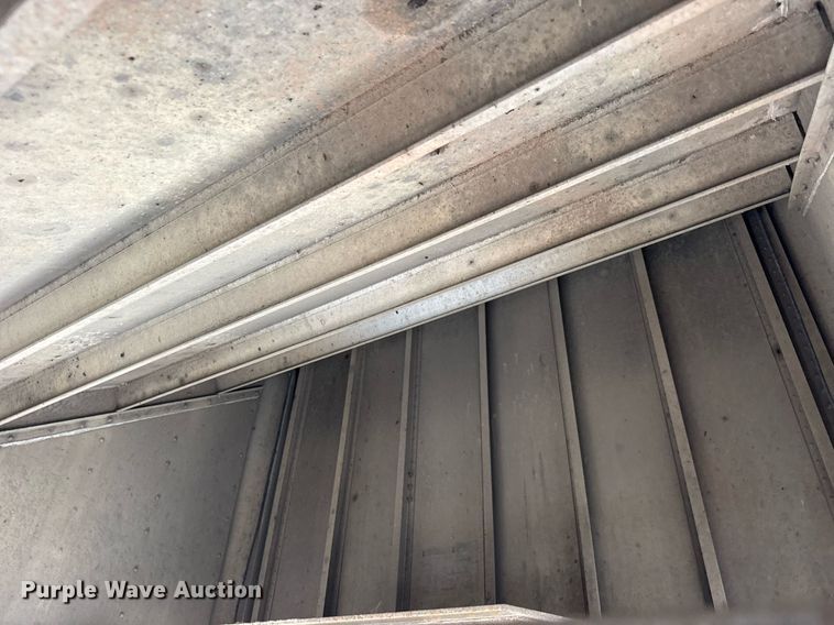 image for item EQ1456 2011 Timpte grain trailer