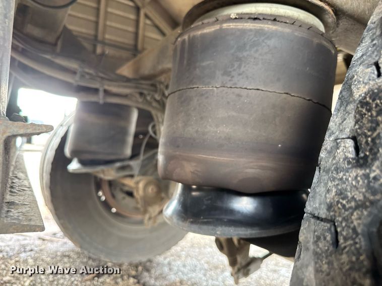 image for item EQ1456 2011 Timpte grain trailer