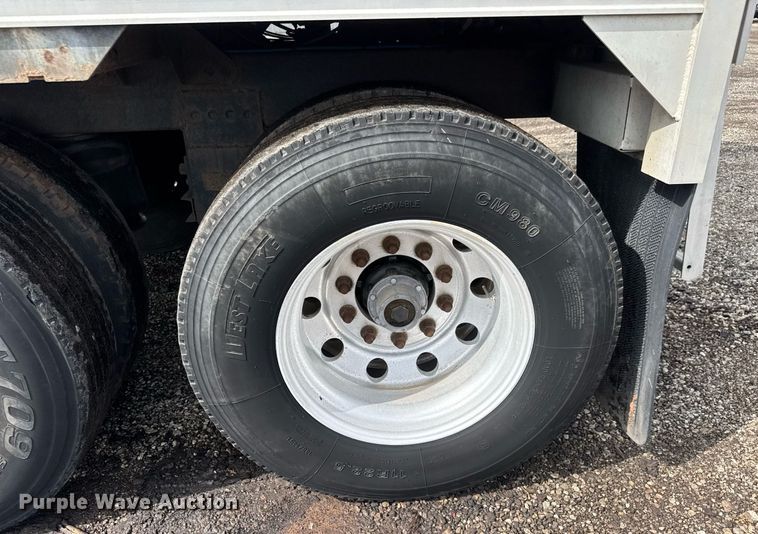 image for item EQ1456 2011 Timpte grain trailer