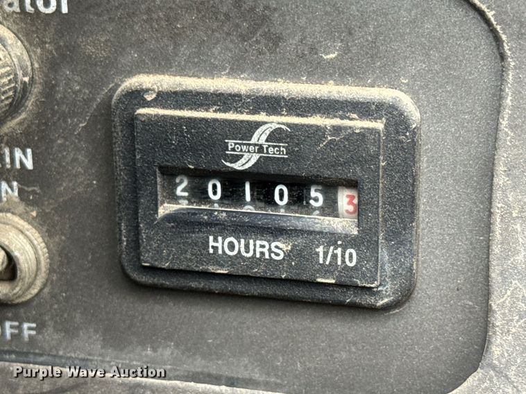 image for item EQ1471 1996 Peterbilt 379 semi truck