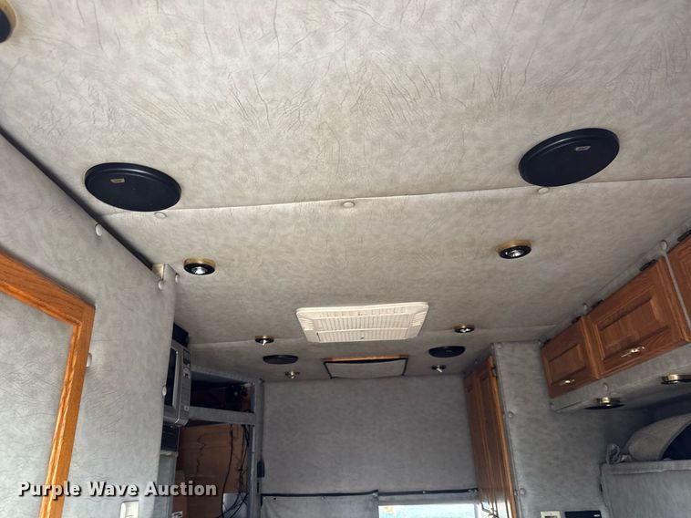 image for item EQ1471 1996 Peterbilt 379 semi truck