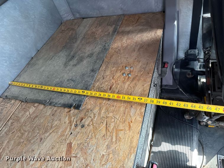 image for item EQ1499 2013 Mack CXU613 semi truck