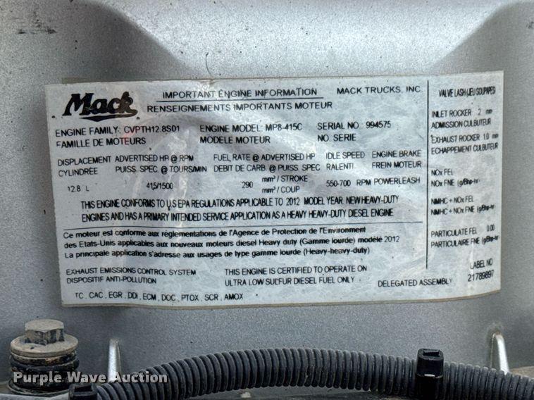 image for item EQ1499 2013 Mack CXU613 semi truck