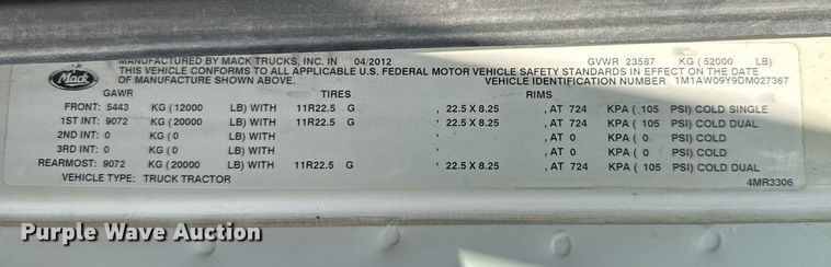 image for item EQ1499 2013 Mack CXU613 semi truck