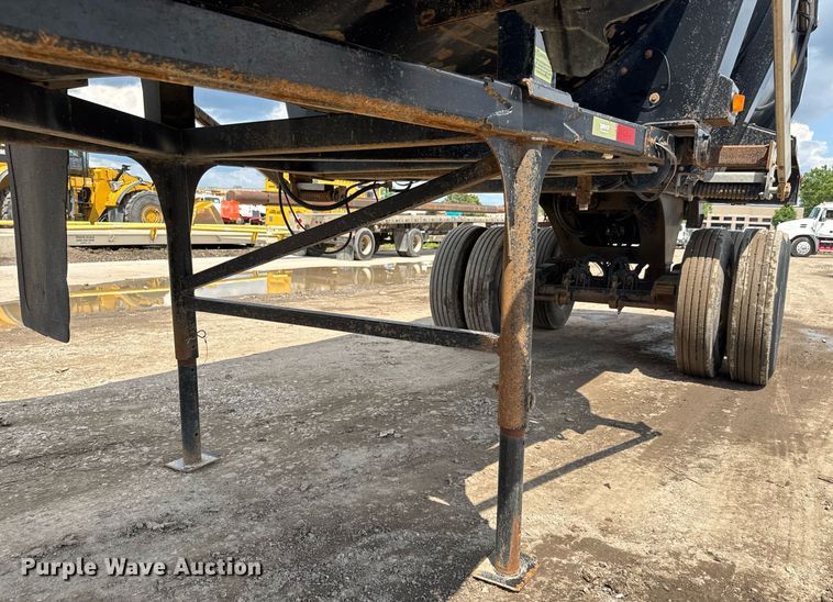 image for item EQ1500 2009 Ranco Anvil ED24-26 end dump trailer