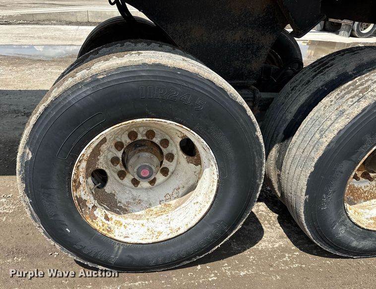 image for item EQ1500 2009 Ranco Anvil ED24-26 end dump trailer