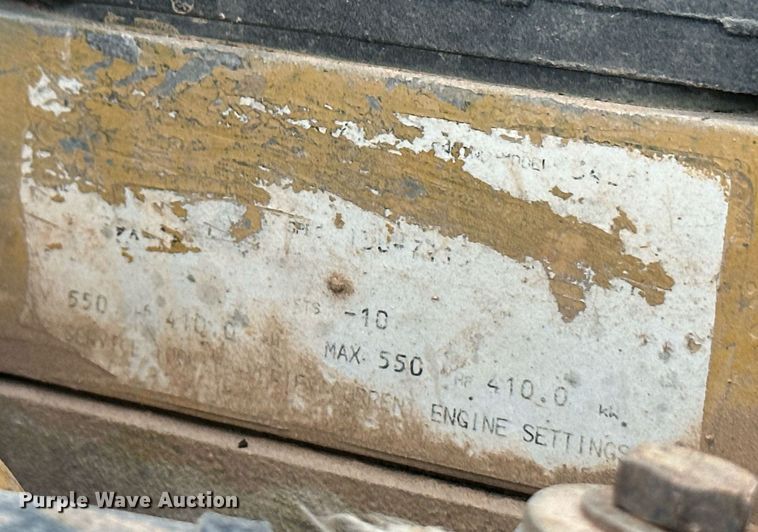 image for item EQ4725 2000 Peterbilt 379 semi truck