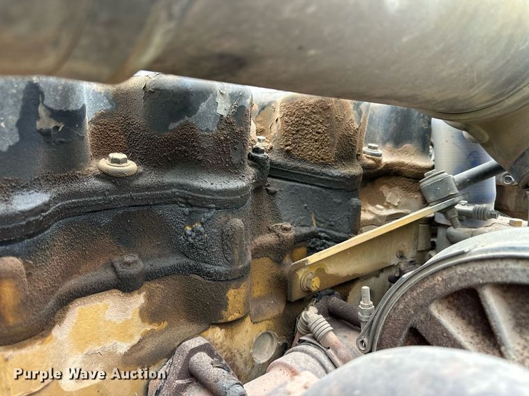 image for item EQ4725 2000 Peterbilt 379 semi truck