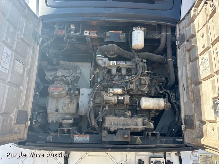 image for item EQ4736 2011 Wabash refrigerated van trailer