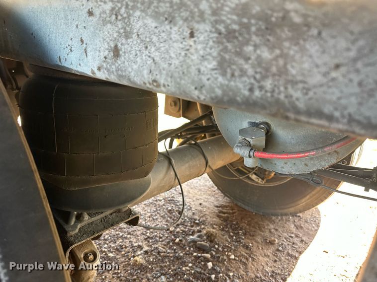 image for item EQ4736 2011 Wabash refrigerated van trailer