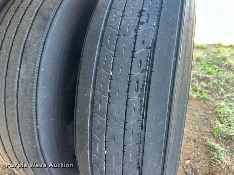 image for item EQ4736 2011 Wabash refrigerated van trailer