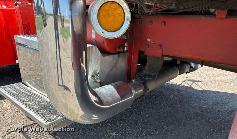 image for item EQ4752 1997 Peterbilt 379 semi truck