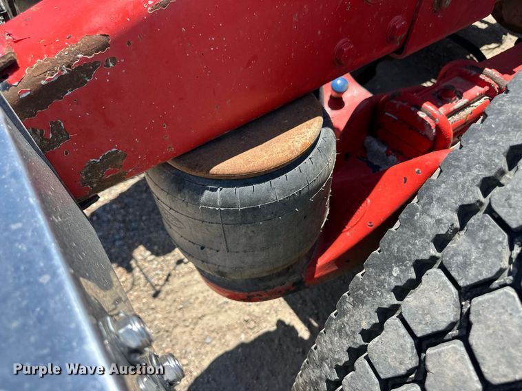 image for item EQ4752 1997 Peterbilt 379 semi truck