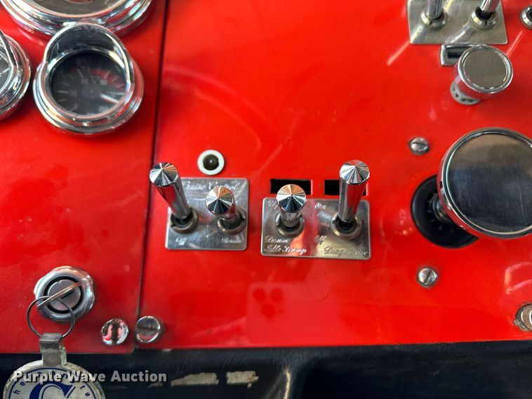 image for item EQ4752 1997 Peterbilt 379 semi truck