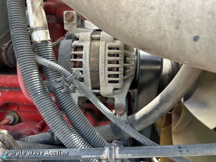 image for item EQ4758 2020 International LT625 semi truck