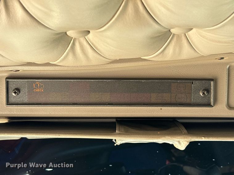 image for item EX9250 2005 Kenworth W900 semi truck