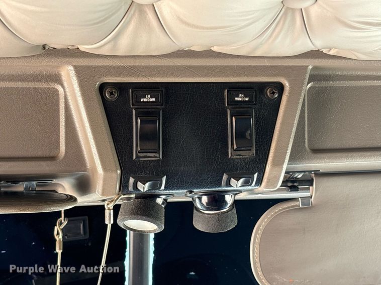 image for item EX9250 2005 Kenworth W900 semi truck