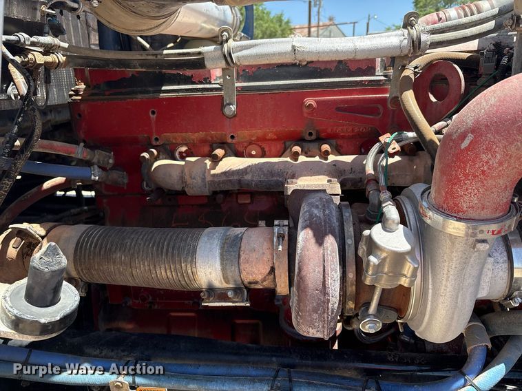 image for item EX9250 2005 Kenworth W900 semi truck