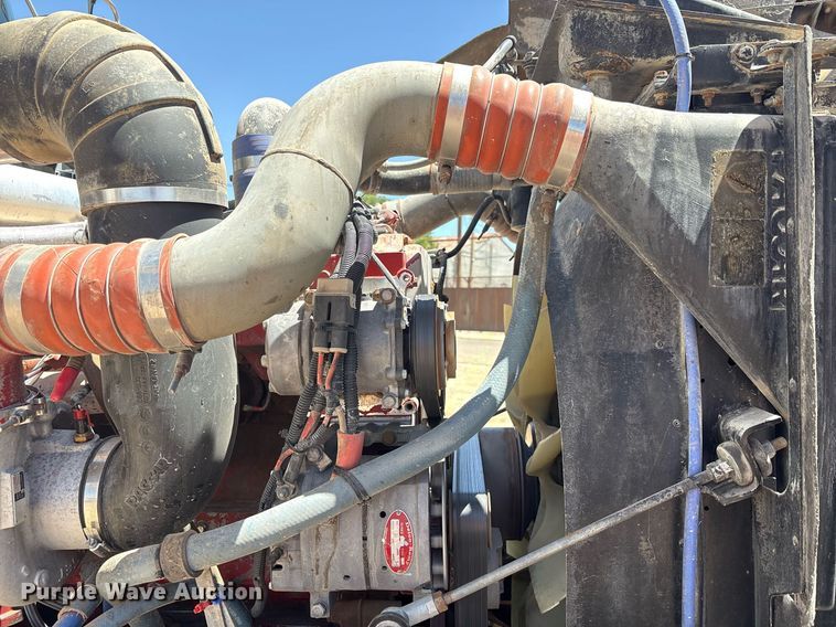 image for item EX9250 2005 Kenworth W900 semi truck