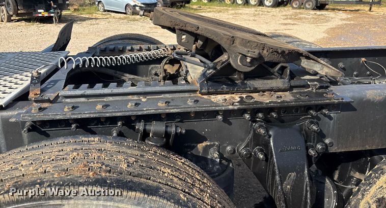 image for item OK9495 2013 Freightliner Coronado glider kit semi truck