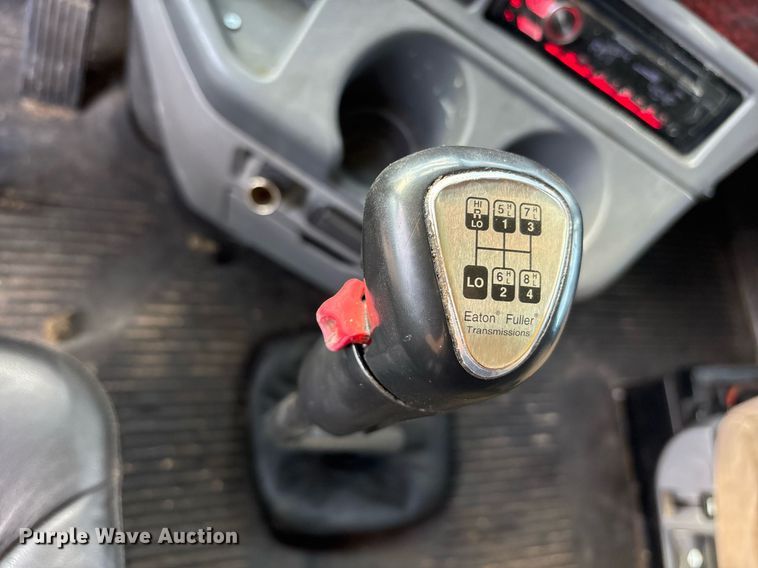 image for item OK9495 2013 Freightliner Coronado glider kit semi truck