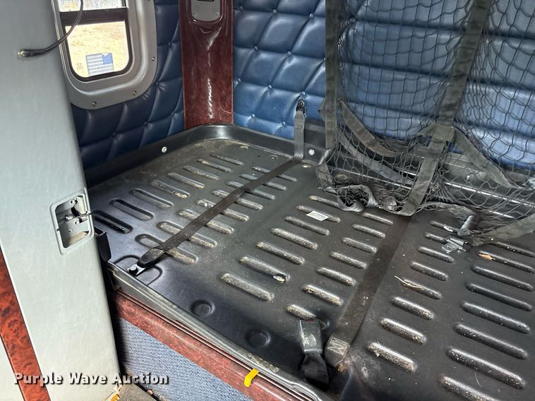 image for item OK9495 2013 Freightliner Coronado glider kit semi truck