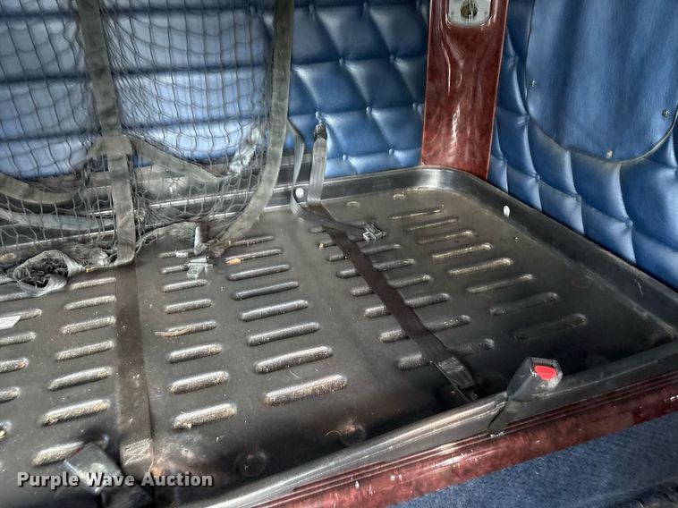 image for item OK9495 2013 Freightliner Coronado glider kit semi truck