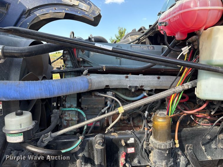 image for item OK9495 2013 Freightliner Coronado glider kit semi truck