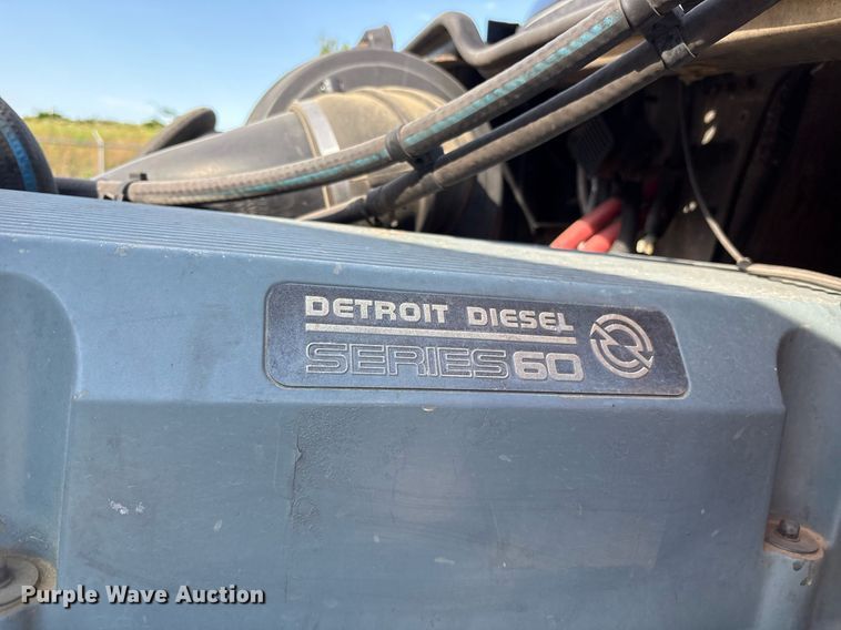 image for item OK9495 2013 Freightliner Coronado glider kit semi truck