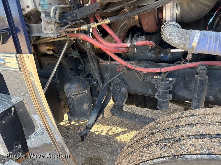 image for item OK9495 2013 Freightliner Coronado glider kit semi truck