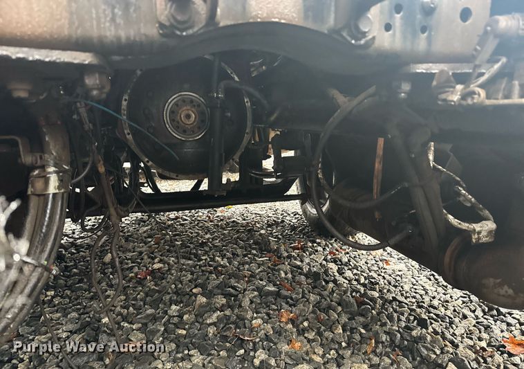 image for item YA0138 2017 Kenworth T880 semi truck