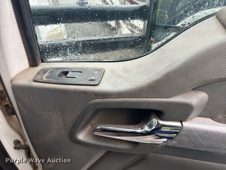 image for item YA0138 2017 Kenworth T880 semi truck