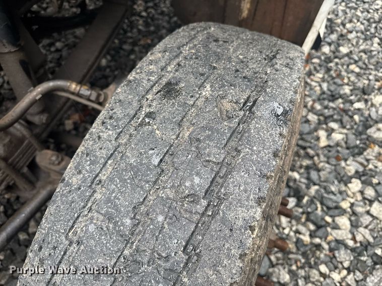 image for item YA0138 2017 Kenworth T880 semi truck