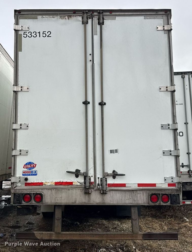 image for item YA0363 2013 Utility dry van trailer