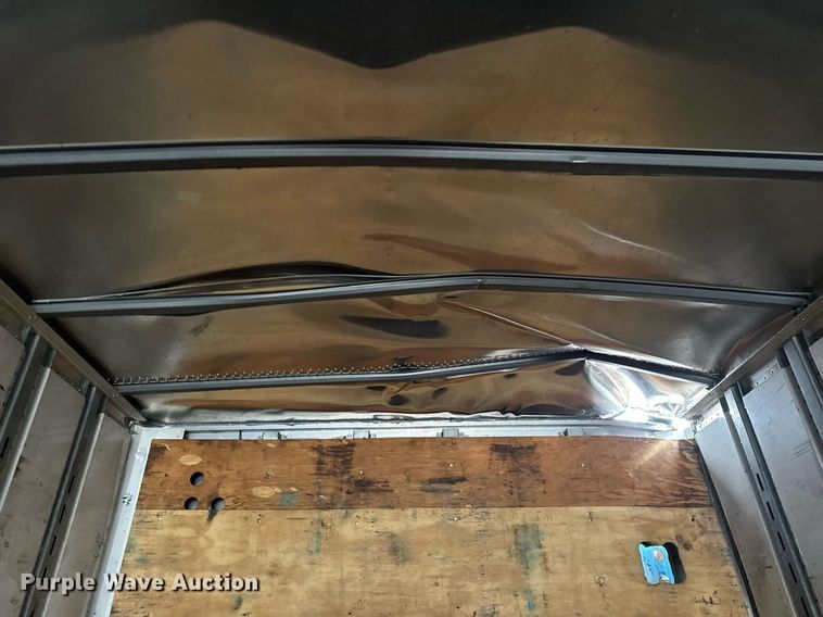 image for item YA0363 2013 Utility dry van trailer