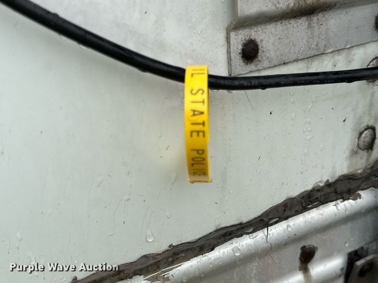 image for item YA0363 2013 Utility dry van trailer