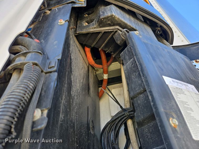 image for item YA0456 2023 Wabash RFALHSA refrigerated van trailer