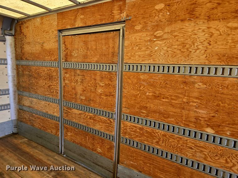 image for item YA0492 2012 Freightliner  Business Class M2 106 box truck