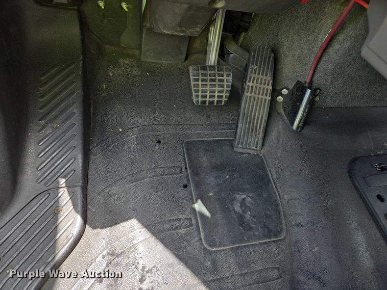 image for item YA0492 2012 Freightliner  Business Class M2 106 box truck