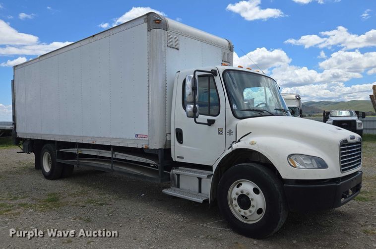 image for item YA0493 2012 Freightliner Business Class M2 106 box truck