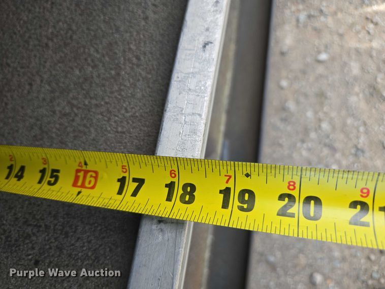 image for item YA0493 2012 Freightliner Business Class M2 106 box truck