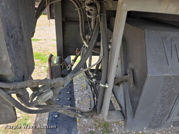 image for item YA0493 2012 Freightliner Business Class M2 106 box truck