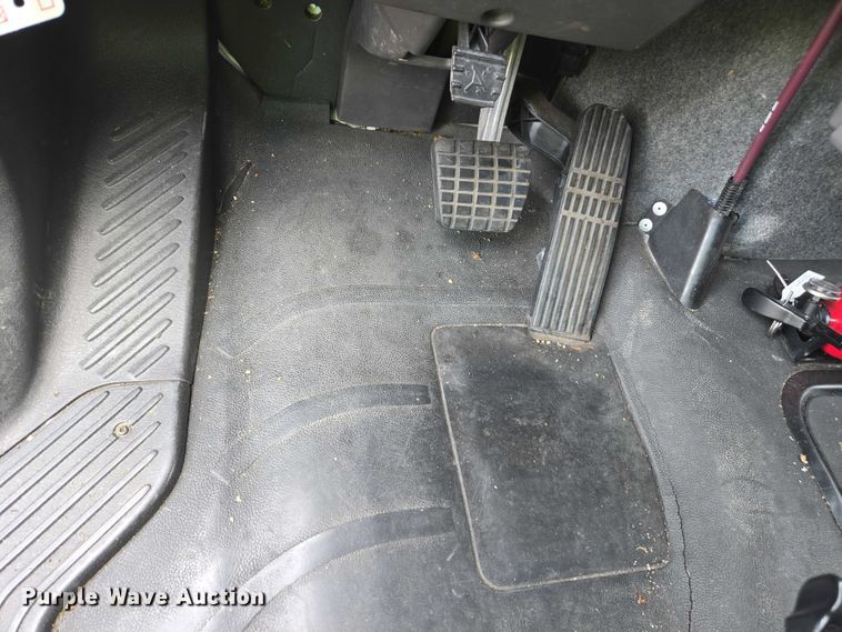 image for item YA0493 2012 Freightliner Business Class M2 106 box truck