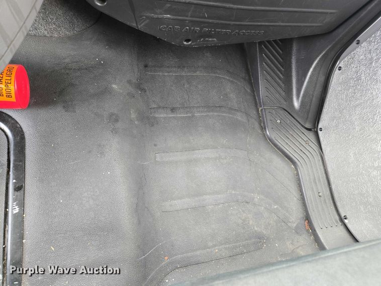 image for item YA0493 2012 Freightliner Business Class M2 106 box truck