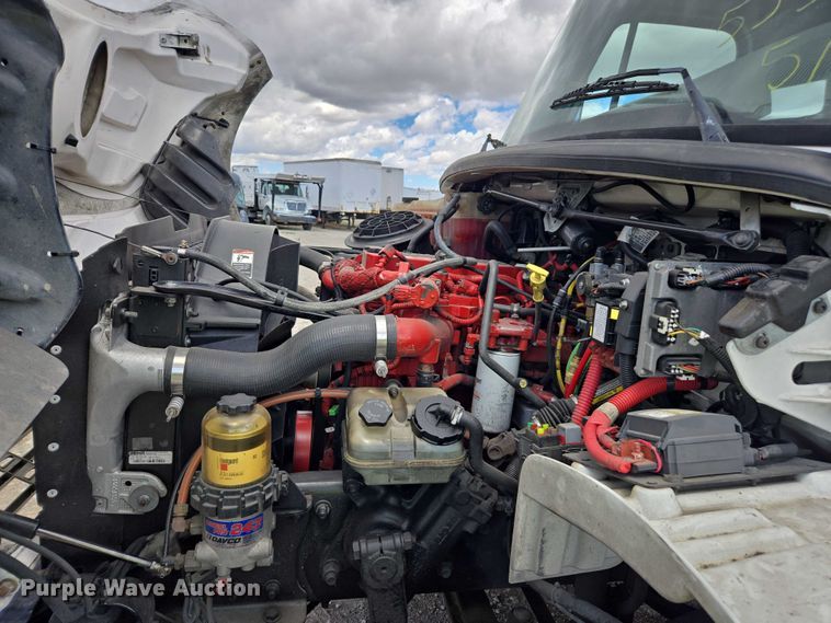 image for item YA0493 2012 Freightliner Business Class M2 106 box truck