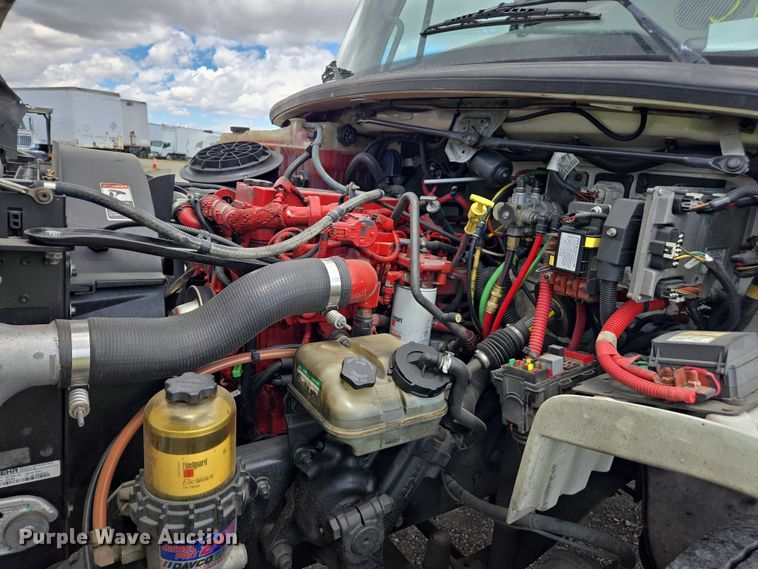 image for item YA0493 2012 Freightliner Business Class M2 106 box truck