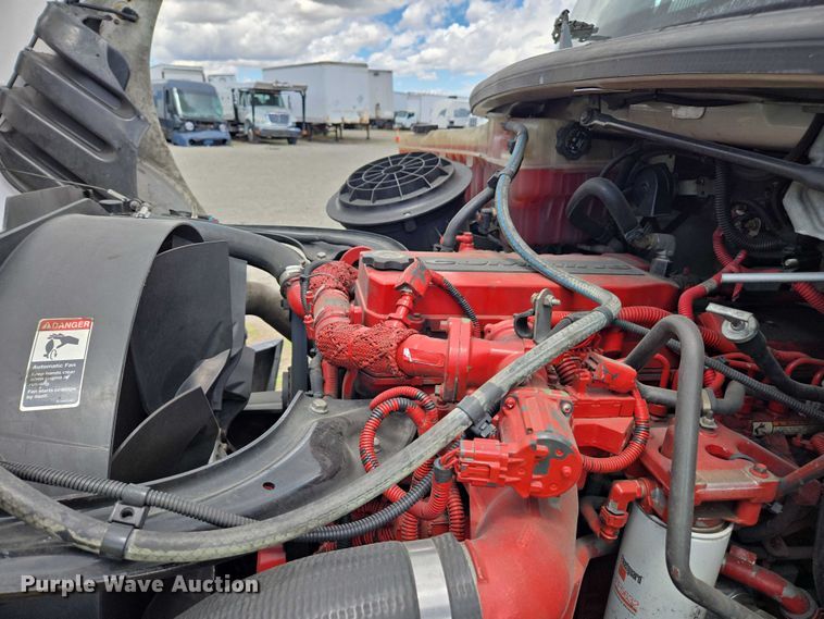 image for item YA0493 2012 Freightliner Business Class M2 106 box truck